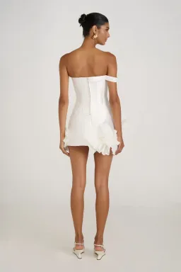 ELIYA THE LABEL White Kerrie Jenaya Set | S 8 for rent on The Volte - image 3