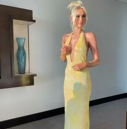 Delilah Gown Size 8 for rent on The Volte - image 1