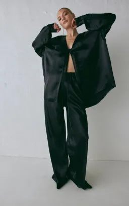 Vrg Grl Black Set for rent on The Volte - image 3