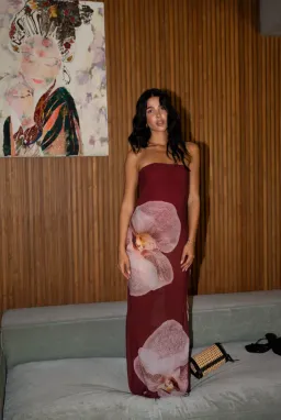 Alessia Maxi Orchid Size 8 for rent on The Volte - image 4