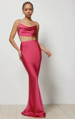 Lexi Fuschia Set Size 6 for rent on The Volte - image 1