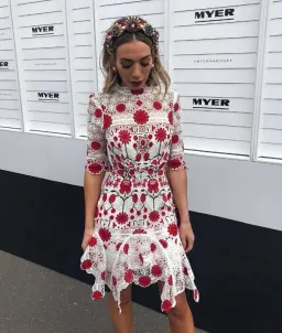 Thurley English Rose Dress Red Floral Size AU 6 for rent on The Volte - image 3