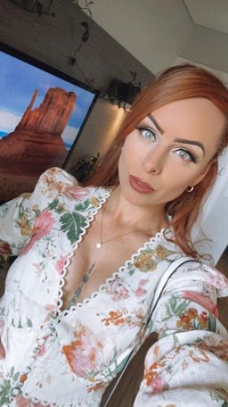 Zimmermann Heathers Linen Playsuit Garden Floral Size 1 / AU 10 for rent on The Volte - image 4