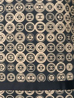 Chanel Logo Coin Medallion Dress Print Size 8 for rent on The Volte - image 5