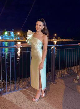 Keepsake The Label Lightening Midi Dress Green Size 8 for rent on The Volte - image 5