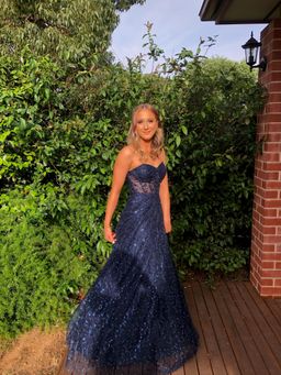 Jadore Kristie Gown Navy Size 8 for rent on The Volte - image 4