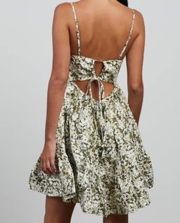 Shona Joy Suzette Linen Dress Size 8 for rent on The Volte - image 4