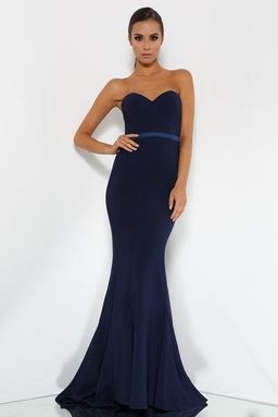 Arianna Gown for rent on The Volte - image 1