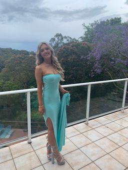 Amy Taylor Talieka Gown Baby Aqua Size 2 for rent on The Volte - image 3