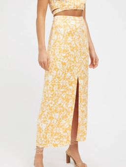 Kookai Riley Set Print Size 10 for rent on The Volte - image 4