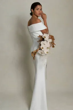 Rebecca Vallance Venice Gown White Size 12 for rent on The Volte - image 4
