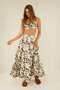 Palm Noosa Happy Hour Crop and Skirt Set Print Size 6 for rent on The Volte - image 1
