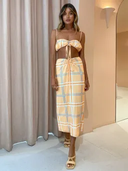 Hansen & Gretel Dalai Top and Saskia Skirt Tangelo Check Orange Size 8 for rent on The Volte - image 3