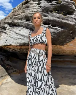 Sheike Heartbreaker Set Top & Skirt Print Size 10 and 8 for rent on The Volte - image 6