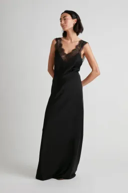 Camilla and Marc Sola Maxi Dress Black Size 8 for rent on The Volte - image 2