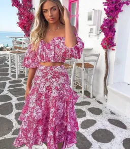 Sheike Ditsy Floral Midi Skirt Print Size 8 for rent on The Volte - image 2