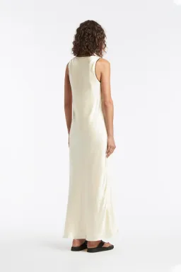 Sir the Label Willa V Neck Midi Dress Yellow Size 2 / AU 10 for rent on The Volte - image 3