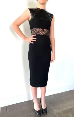 Alex Perry Sleeveless Dress Black Size 6 for rent on The Volte - image 1