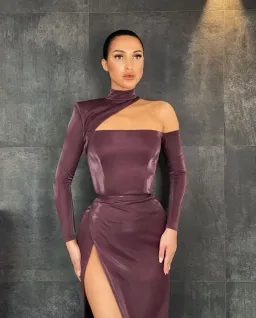 Lia Stublla Custom Made Gown Burgundy Size 6 for rent on The Volte - image 1