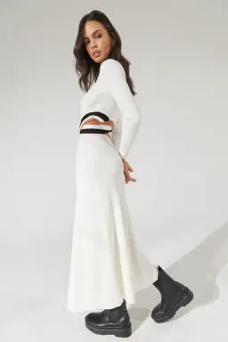 Sovere Inertia Knit Midi Dress White Size 8 for rent on The Volte - image 2