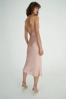 Hansen & Gretel Demi Silk Dress Pink Size L for rent on The Volte - image 2