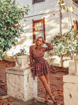 KOOKAI - BOUQUET RED FLORAL DRESS - SIZE 6 for rent on The Volte - image 4