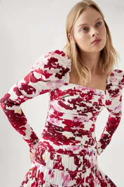 Aje Marlene Roses Ruched Top &  La Vie Bubble Mini Skirt Set  Roses of Provence Print Size 8  for rent on The Volte - image 2