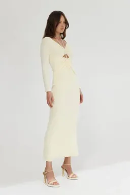 Significant Other Marie Dress Butter Yellow Size 6 for rent on The Volte - image 4