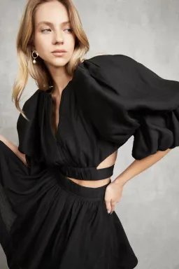 Aje Impression Top Black Size 8 for rent on The Volte - image 4