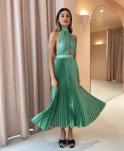 L’Idee Renaissance Gown in Sea Green Size 8 for rent on The Volte - image 1