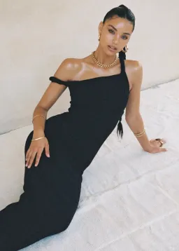 Johansen Official Poppy Dress Black Size XS for rent on The Volte - image 3