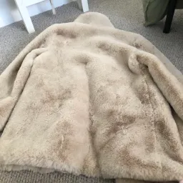 San Sloane Crawford Faux Fur Jacket Light Tan Size XS / Au 6 for rent on The Volte - image 8