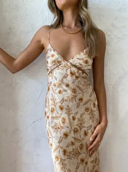 Bec & Bridge Fleetwood Midi Dress Floral Size 8 / S for rent on The Volte - image 10