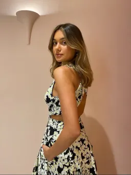 Camilla and Marc Ellie Maxi Dress Print Size 8 for rent on The Volte - image 4