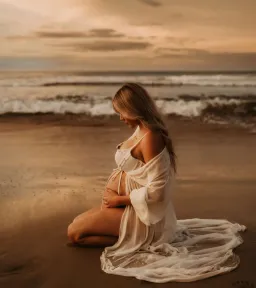 Robed.Co Sheer Robe Ivory One Size Fits Most (Regular Length) for rent on The Volte - image 2