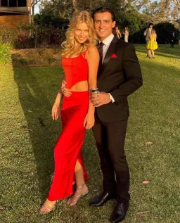 House Of CB Edetta Corset and Colette Skirt Set Red Size S / Au 8 for rent on The Volte - image 7