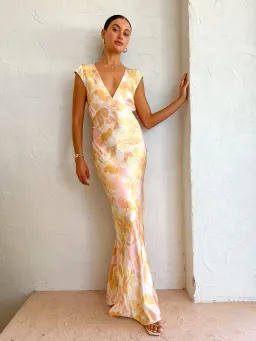 Bec & Bridge Indi V Maxi Dress Print Size 6  for rent on The Volte - image 2