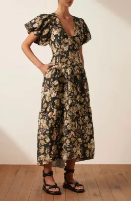 Shona Joy Palermo Plunged Short Sleeve Midi Dress Black Size AU 16 for rent on The Volte - image 4