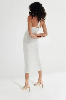 Significant Other Saoirse Midi Dress White Size 6 for rent on The Volte - image 3