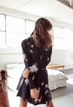 AJE Gabyon Long Sleeved Wrap Floral Print Mini Dress Kimono Black/Pink Size 6 for rent on The Volte - image 1