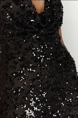 Meshki Nicola Plunge Neck Sequin Maxi Black Size M/AU 10 for rent on The Volte - image 6
