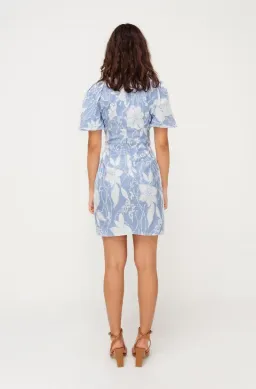 Sheike Heaven Sent Dress Blue Floral Size 14 for rent on The Volte - image 2