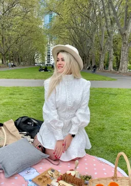 Leo & Lin The Transcendence Rose Lace Short Dress White Size 14 for rent on The Volte - image 2