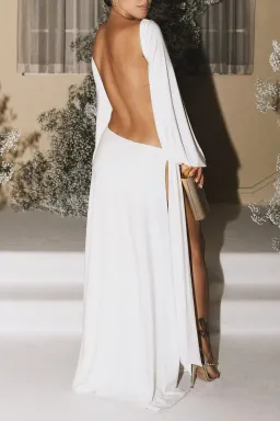 Effie Kats Gisele Gown Ivory Size M / AU 10 for rent on The Volte - image 2