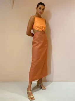 Hansen and Gretel Verona Midi Dress Tangelo Jaffa Size 6 for rent on The Volte - image 2