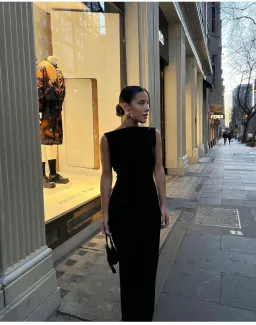 Effie Kats Verona Gown Black Size M / AU 10 for rent on The Volte - image 4