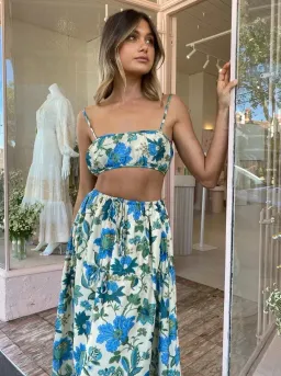 Sir The Label Celia Cropped Top and Midi Skirt Set in Marguerite Floral Print Size 2 / AU 10 for rent on The Volte - image 4
