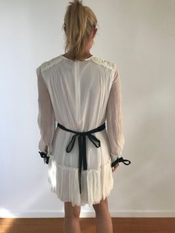 Manning Cartell White Dress size S for rent on The Volte - image 3