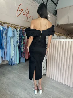 Sheike Galleria Bow Set Black Size 6  for rent on The Volte - image 2