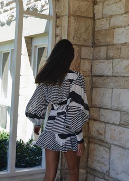 Mackenzie Mode Seeing Stars Dress Black/White Size 8 for rent on The Volte - image 4